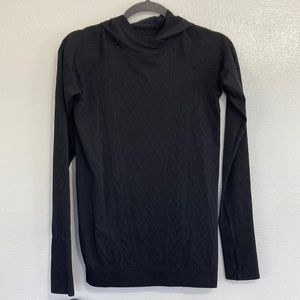 LULULEMON pull over